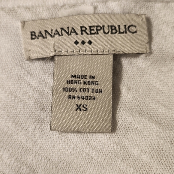 Banana Republic Cover-Up - Picture 5 of 5